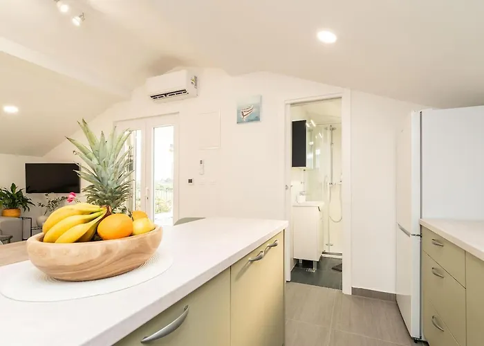 In With Wifi Apartment Nin