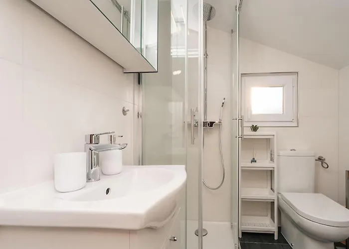 Apartment In With Wifi Nin